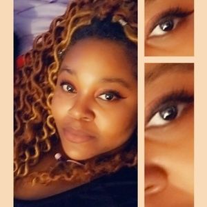 Meet your Posher, Lenora